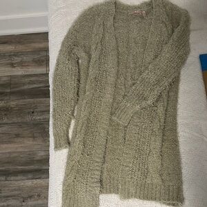 Willow & Root Cozy Olive Green Women's Sweater